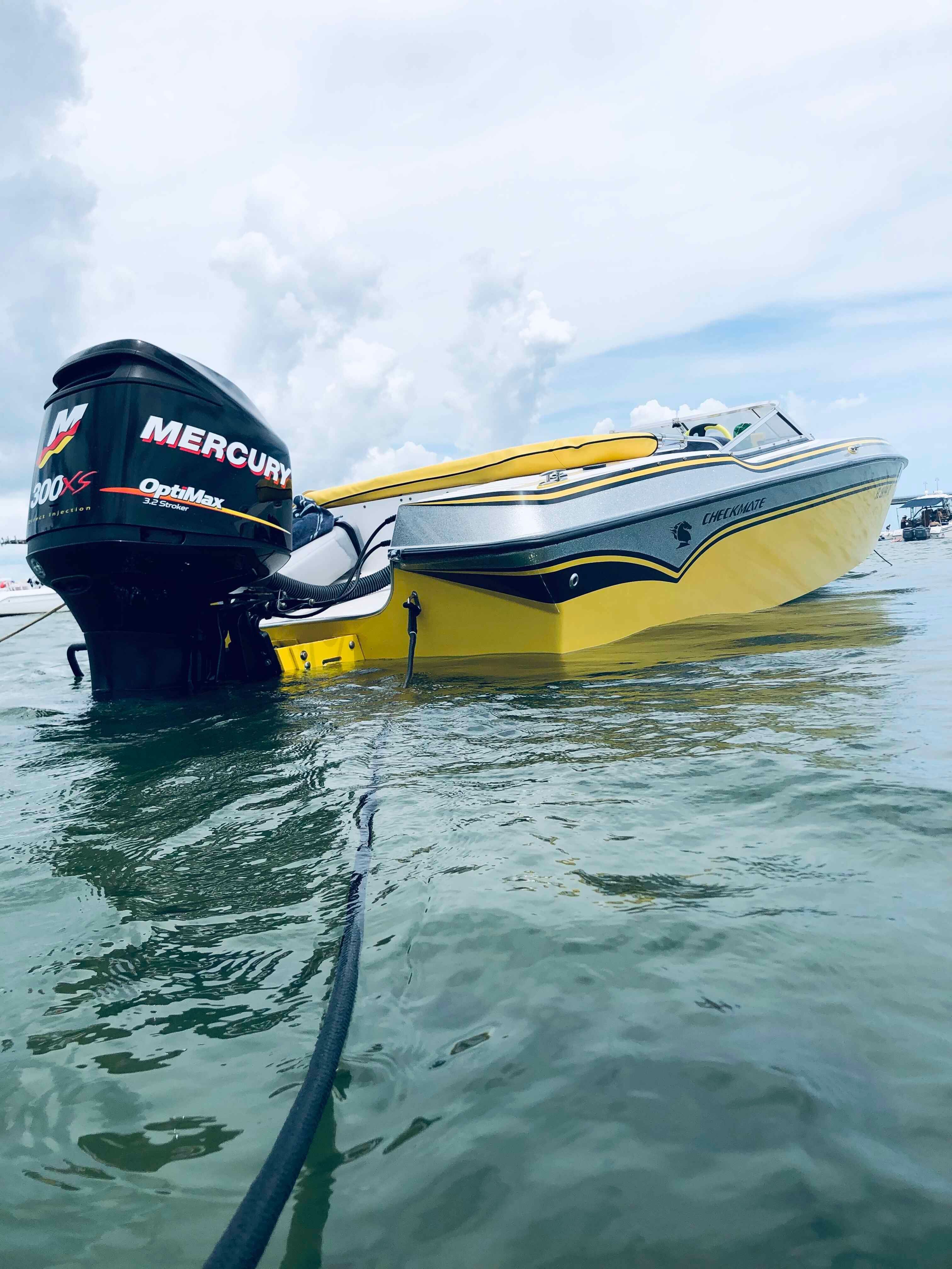 2012 Checkmate Pulsare CB 2400 - 12