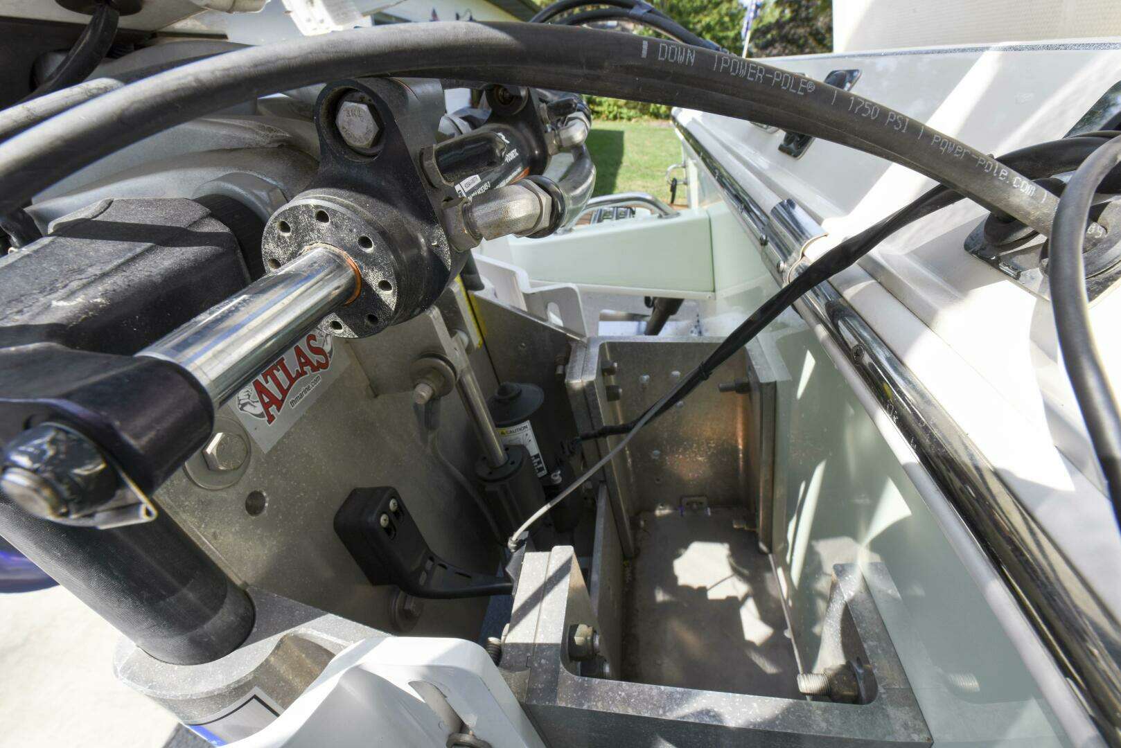 2022 Ranger 2360 - Image 48