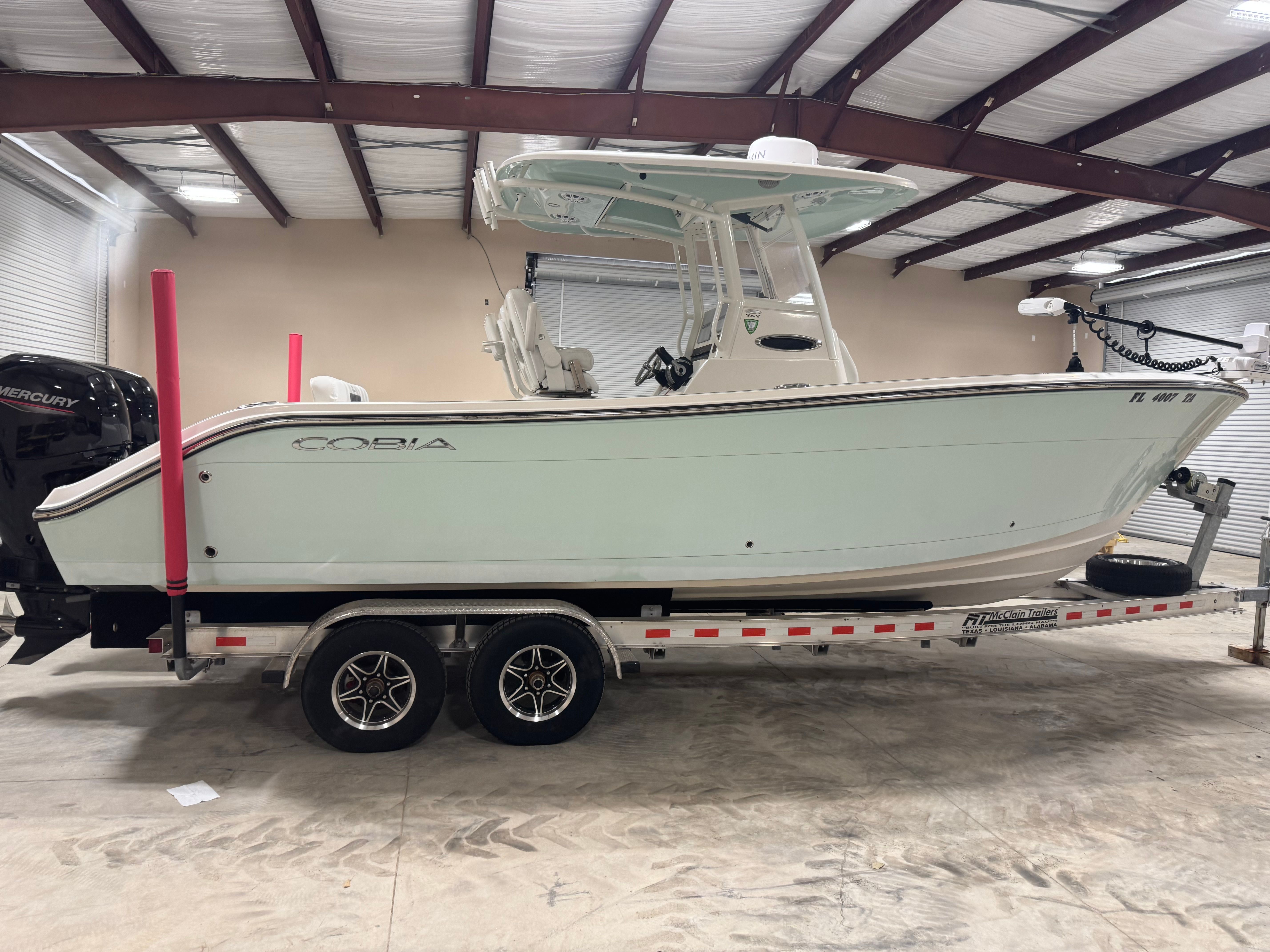 2021 Cobia 262 Center Console