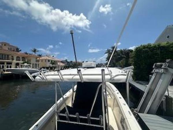 2011 Pursuit C 280 Center Console - 37