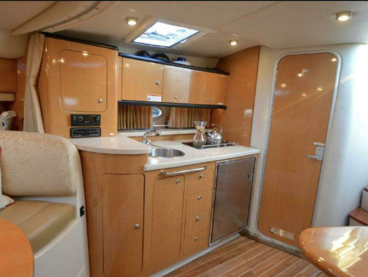 2006 Chaparral 330 signature - Image 11