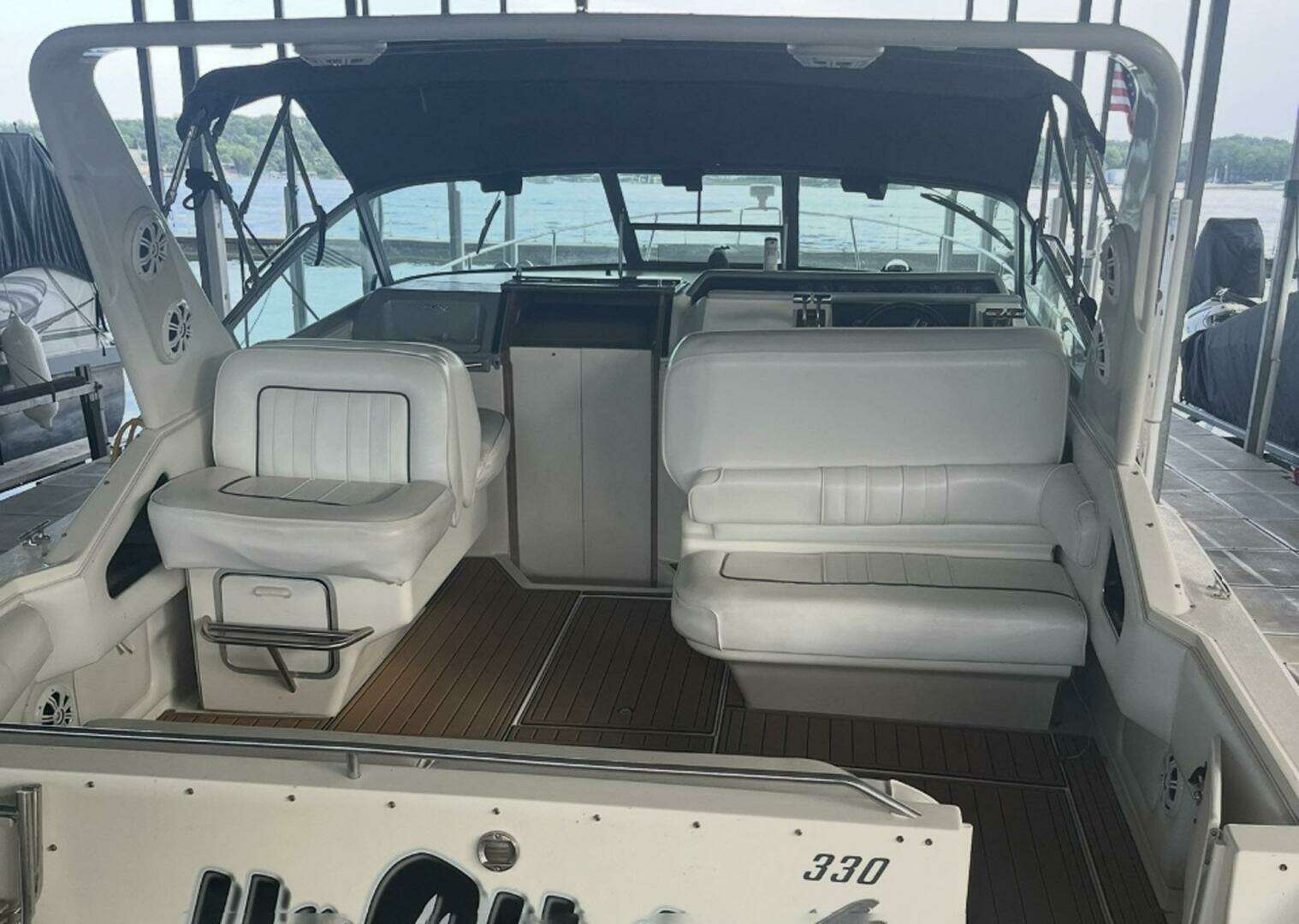1994 Sea Ray 330 Express Cruiser - Image 16