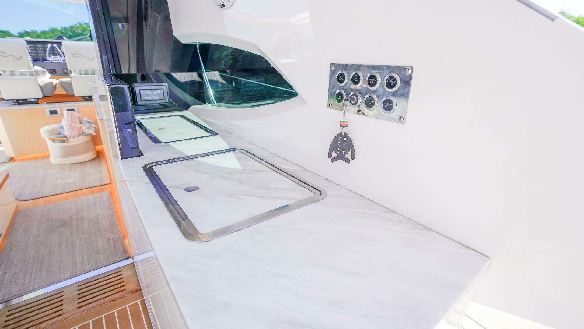 2019 Rio Yachts Colorado 56 - Image 14