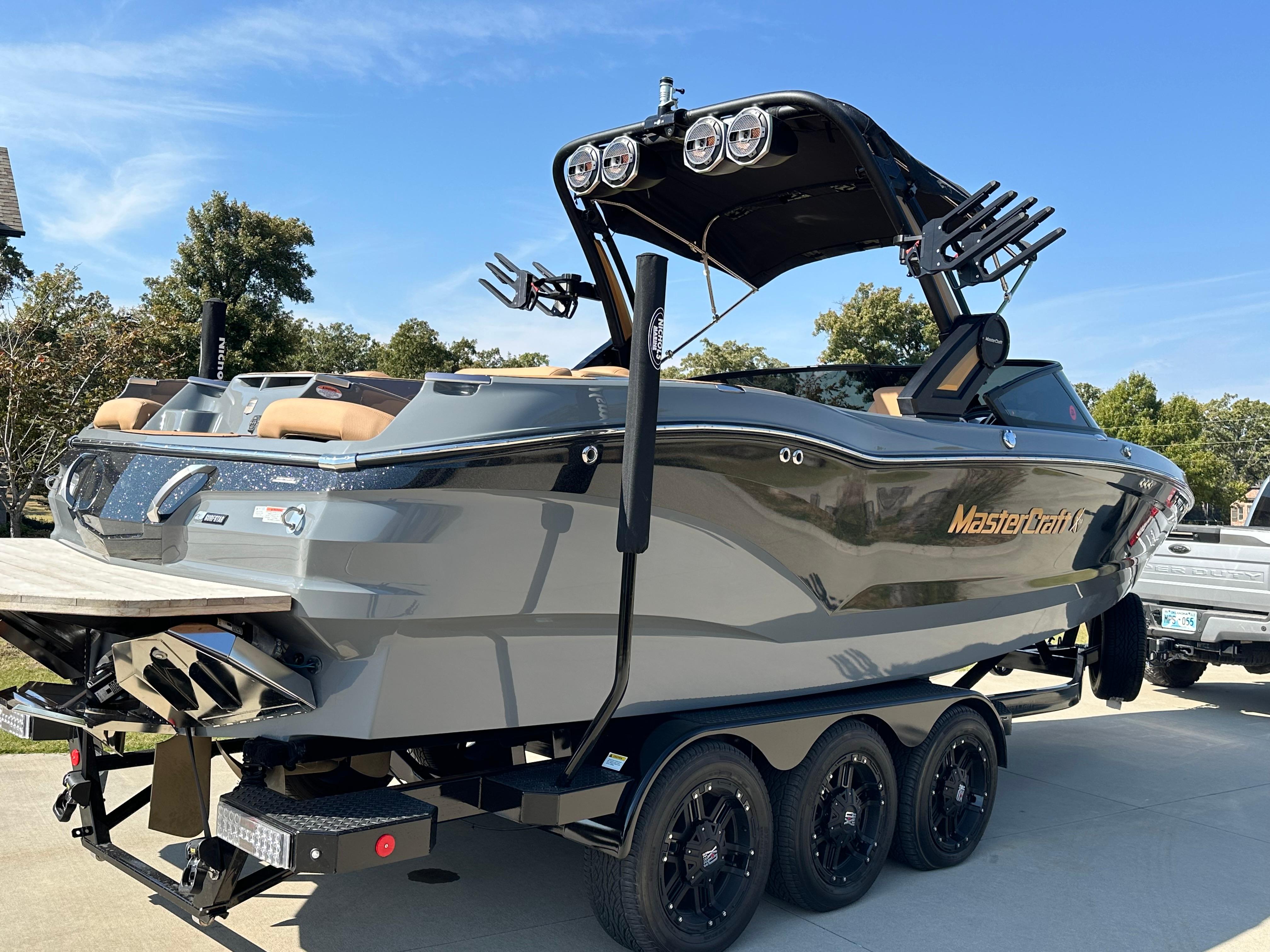 2022 MasterCraft X24 - 7