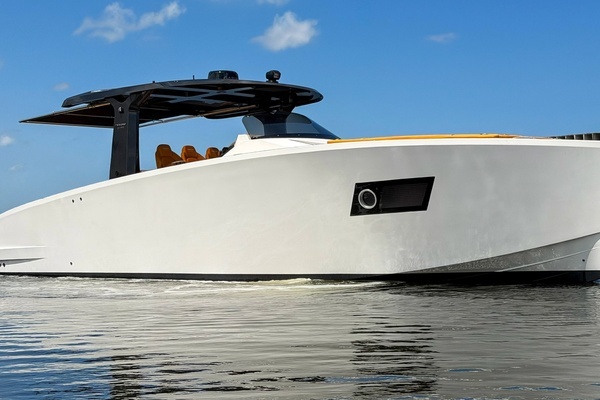 2024 Tesoro T40