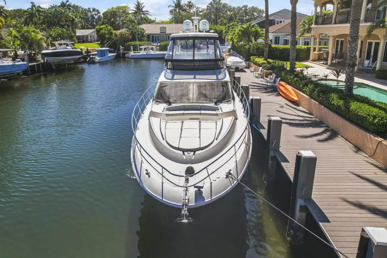 2018 Sea Ray L590 Fly - Image 9