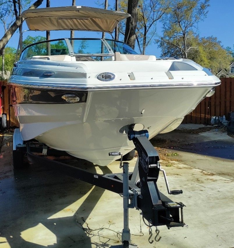 2018 Crownline Eclipse E23 XS - 2