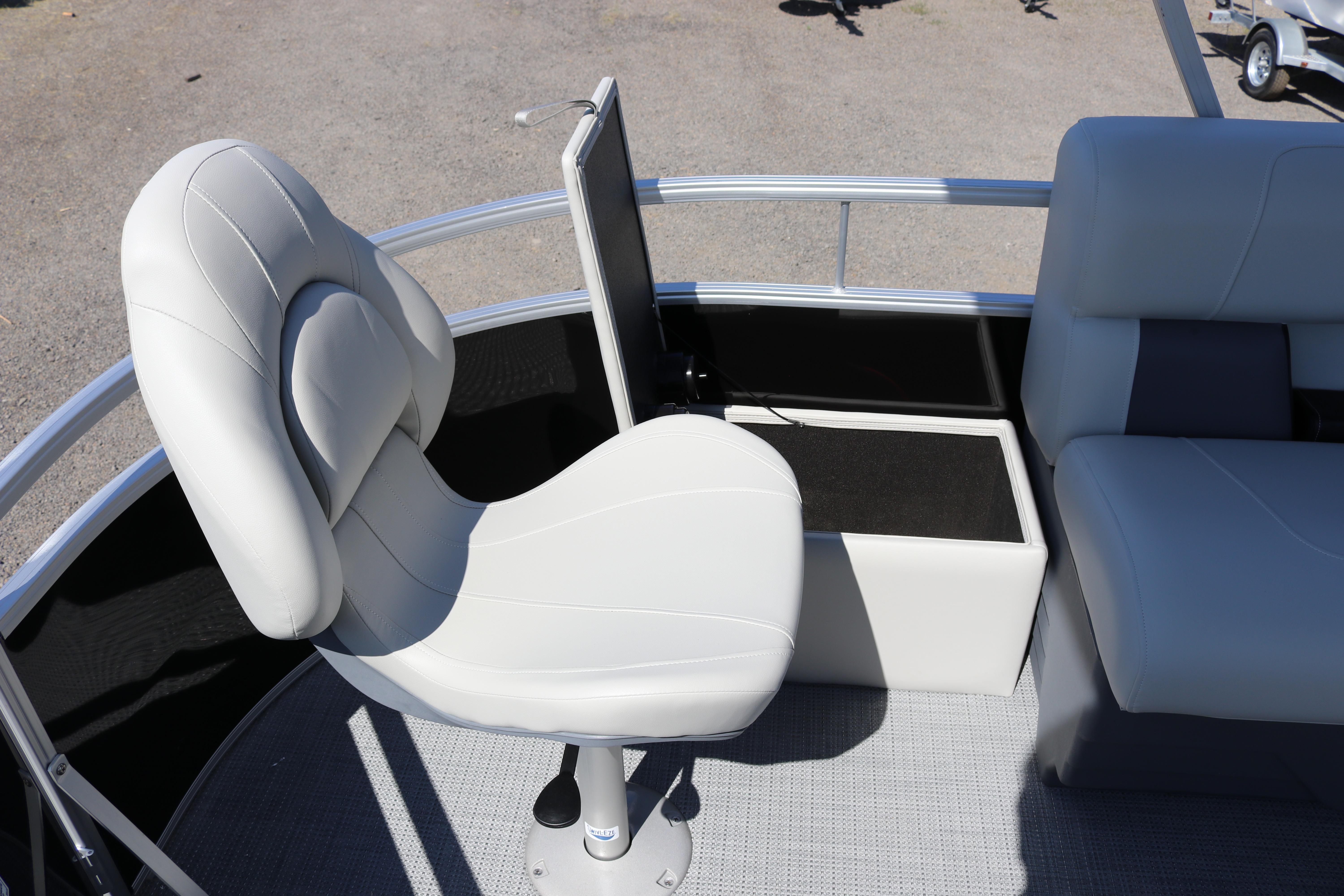 SunChaser Vista 20 Fish 2025 boat interior with white swivel seat and cushioned bench.