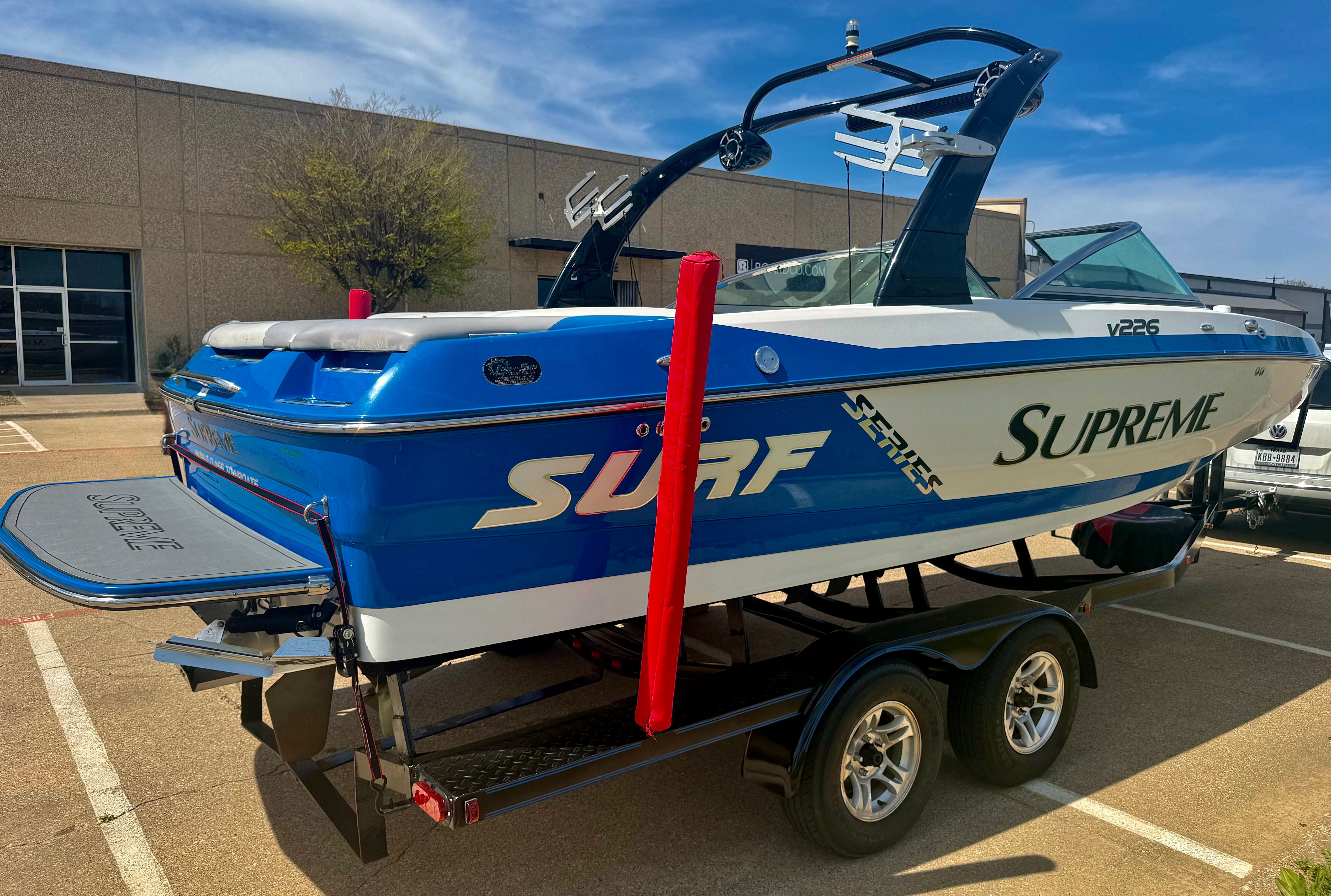 2011 Supreme V226 - 5