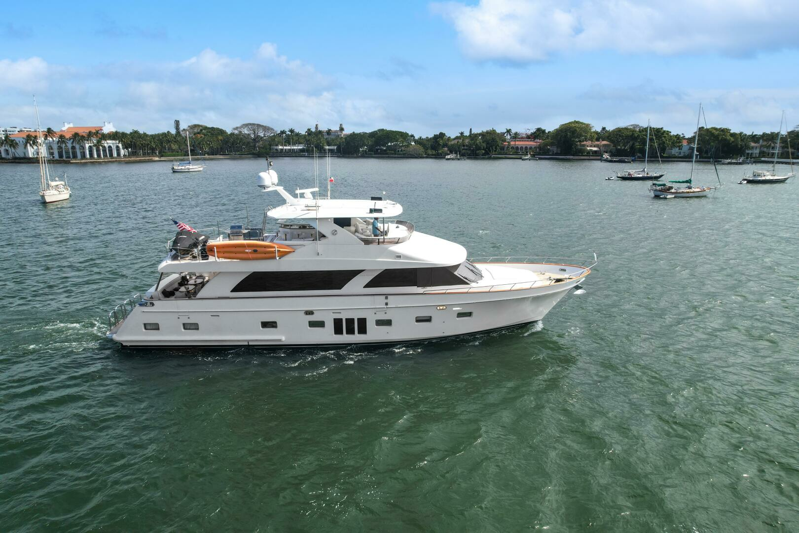 2010 Ocean Alexander 83 - Image 9