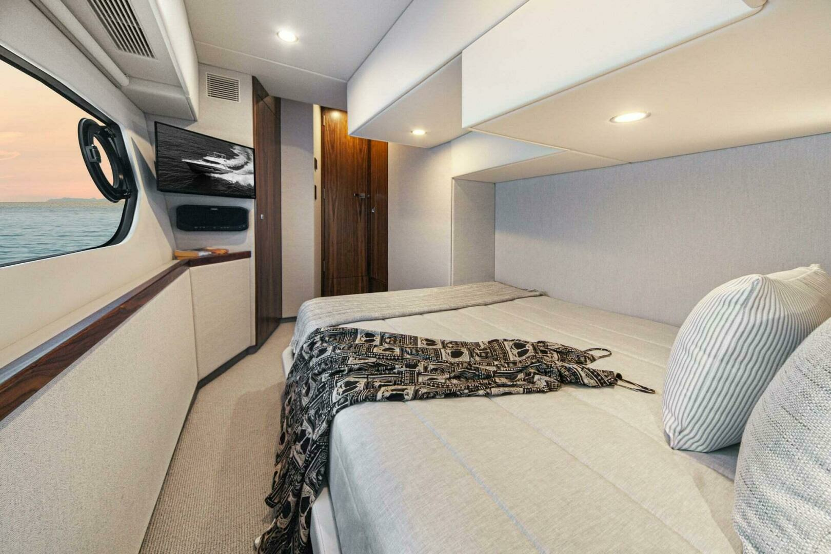 2026 Riviera 46 Sports Motor Yacht - Image 19
