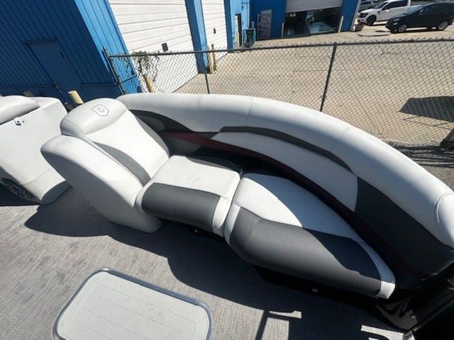 2023 Godfrey Marine Aqua Patio 250 Express - 10