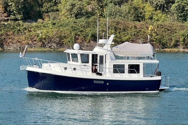 2022 American Tug 365