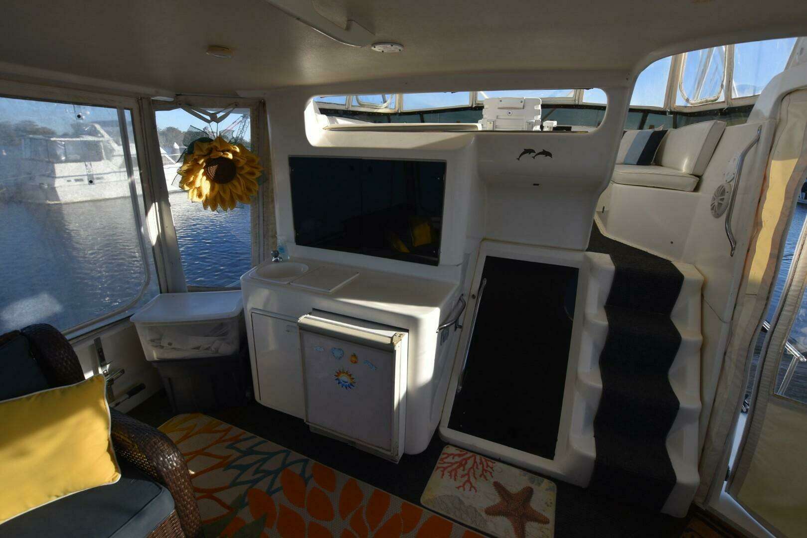 1993 Ocean Yachts 44 Motoryacht - Image 6
