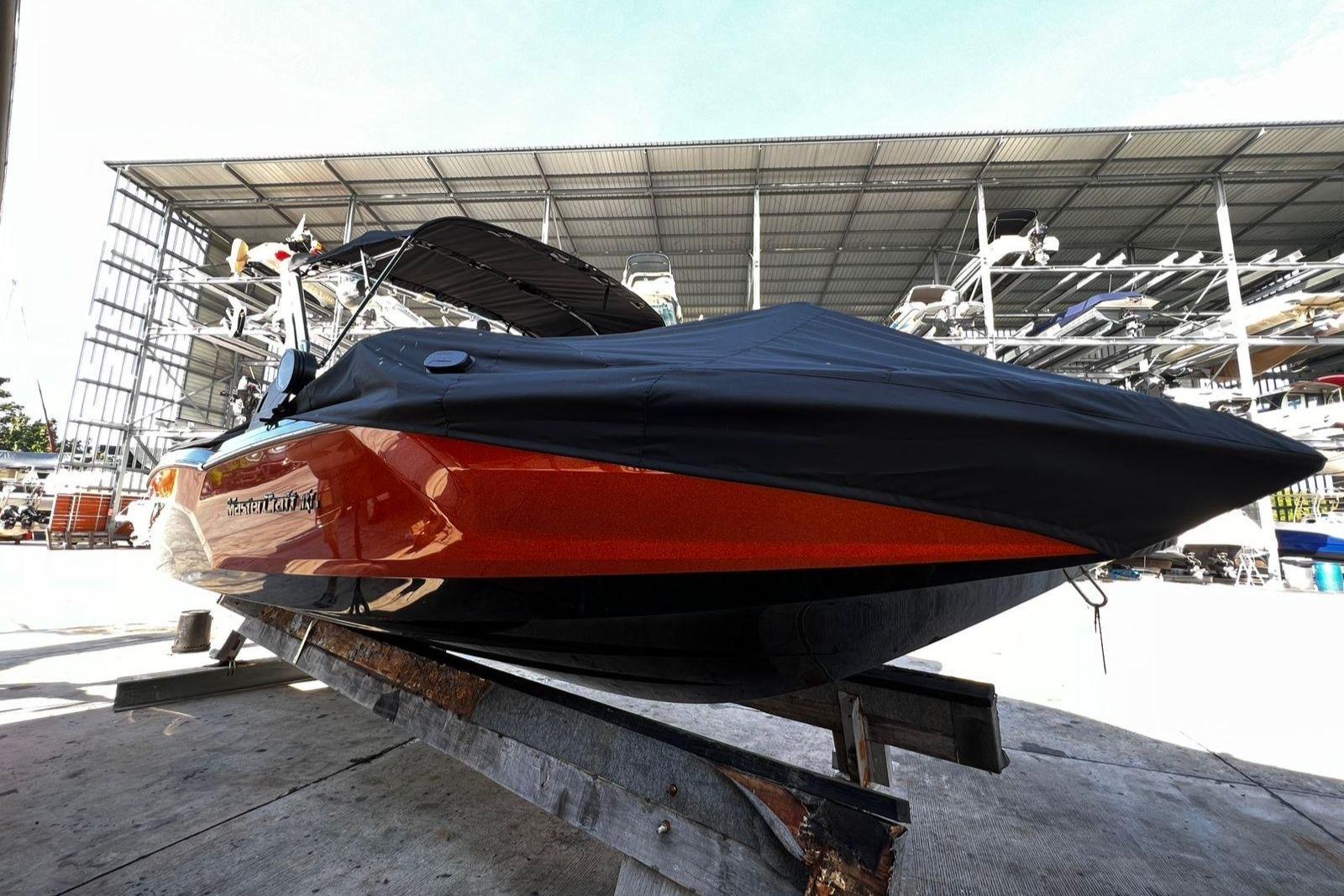 2022 MasterCraft NXT22