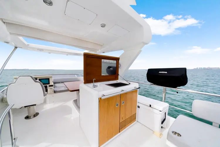 2016 Azimut 50 Fly - Image 31