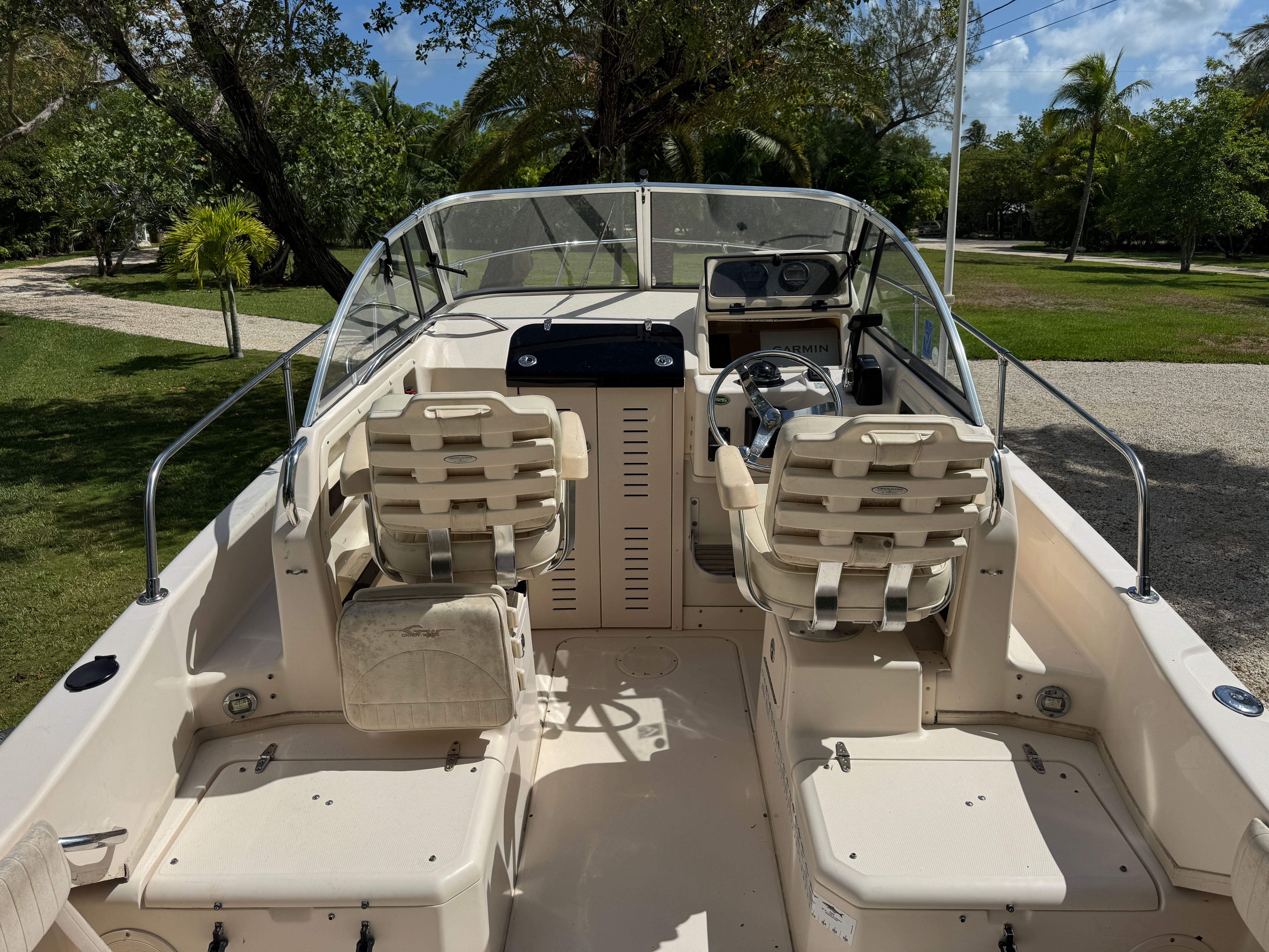 2005 Grady-White Seafarer 226 - 8