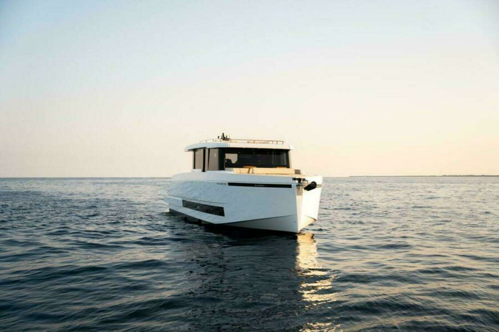 2026 De Antonio Yachts D60 - Image 4