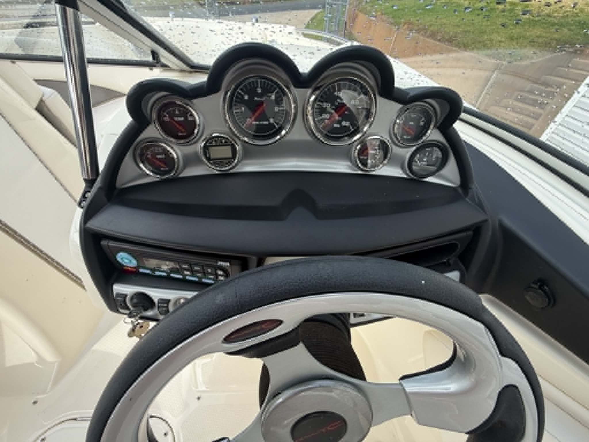 2009 Bayliner 225 Br - 18