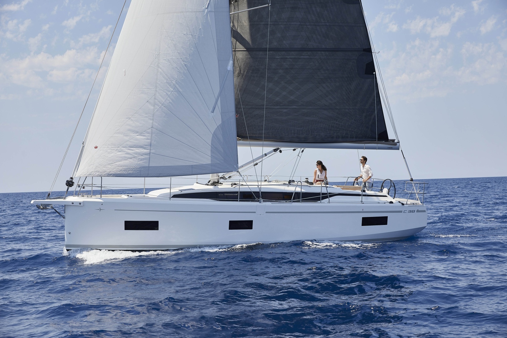 2022 Bavaria C38 - Image 20