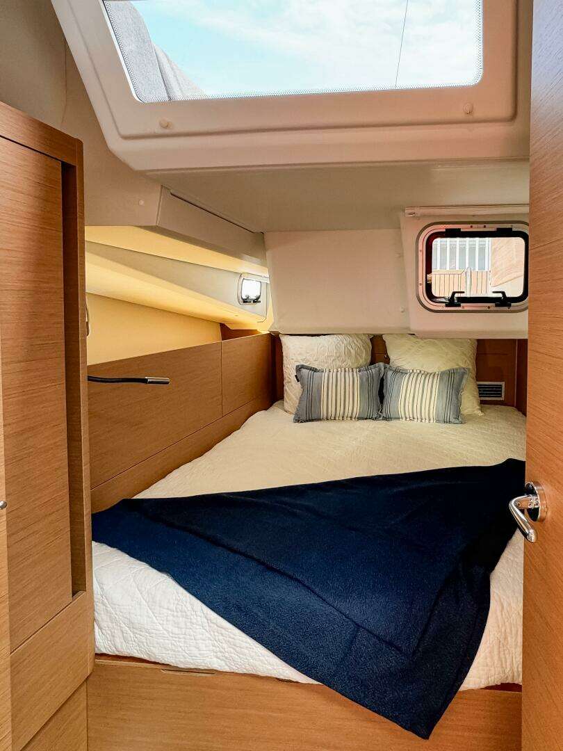 2023 Jeanneau Sun Odyssey 440 - Image 40