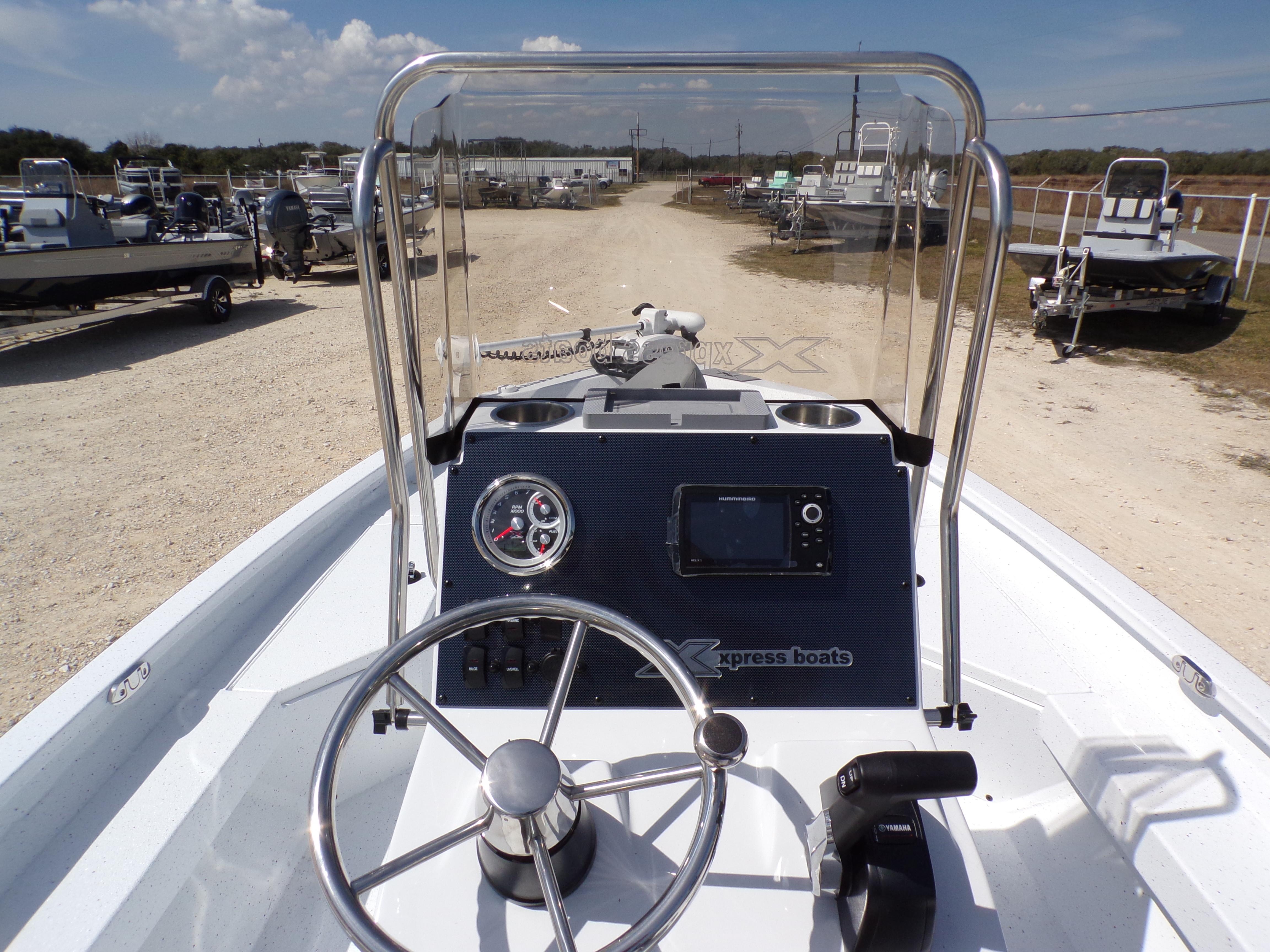 2025 Xpress H20B Bay - 19