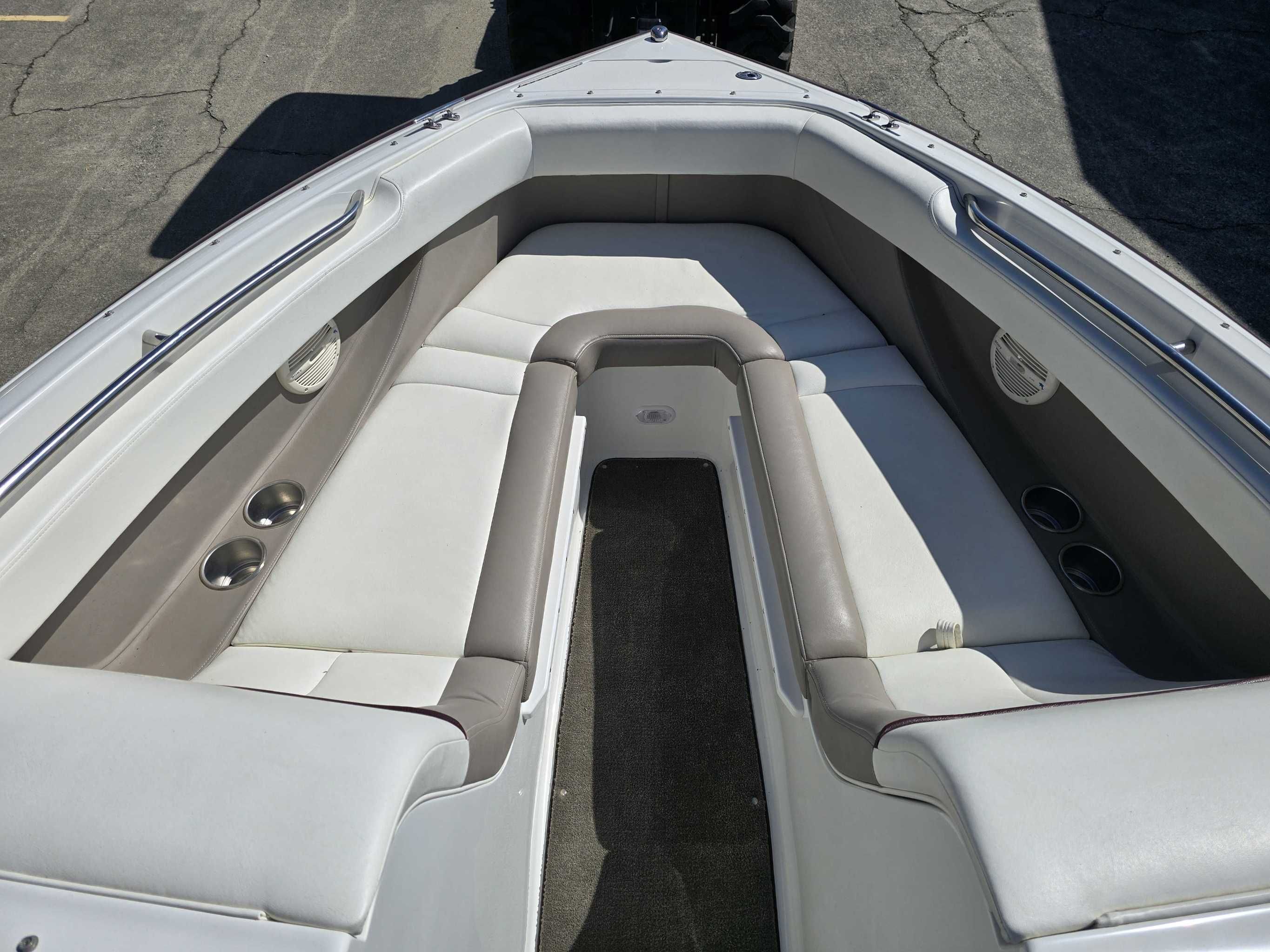 2005 Cobalt 246 - 5