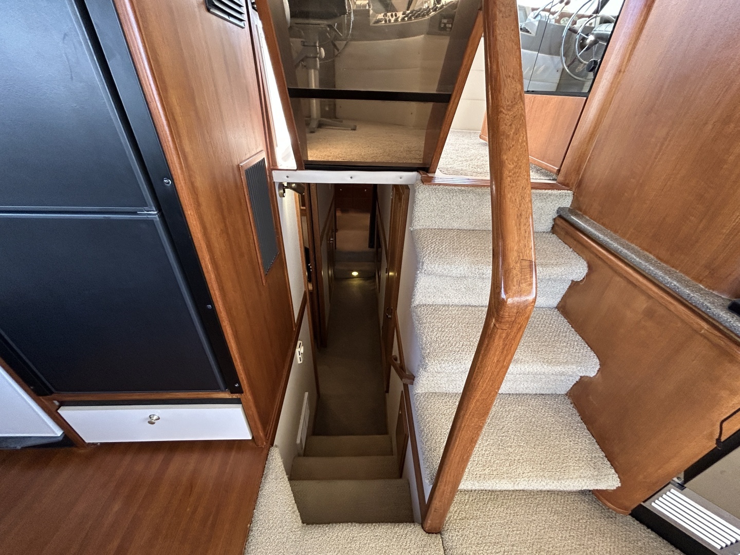 1999 Bayliner 4788 - Image 18