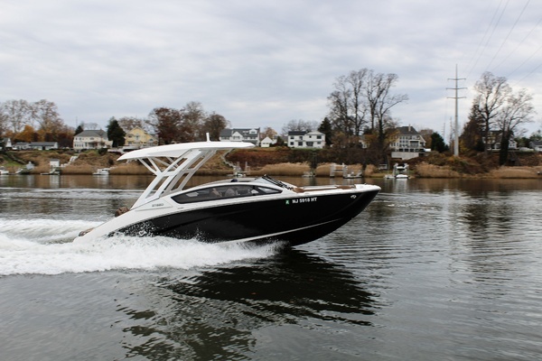 2024 Yamaha Boats 275SD
