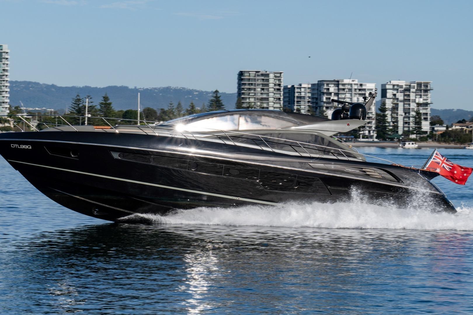 2013 Sunseeker Predator 68