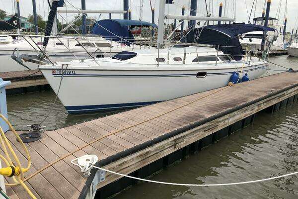 2005 Catalina 320