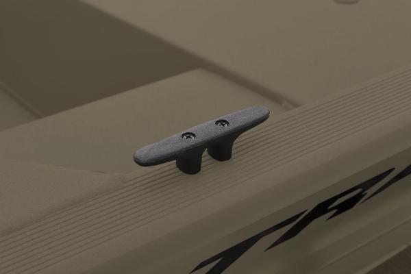 2026 Tracker Grizzly 1754 Utility - 18