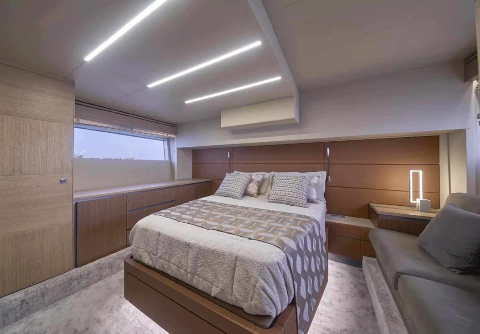 2022 Astondoa 52 Flybridge - Image 18