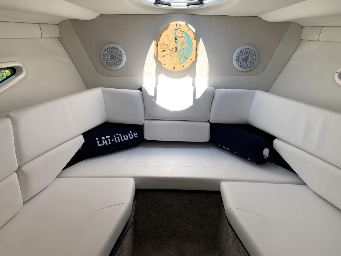 2025 Regal 26 XO - Image 9
