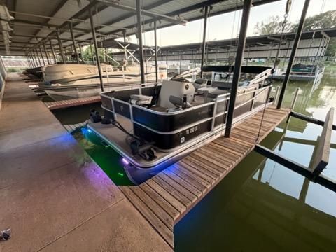 2013 Cypress Cay Seabreeze 212