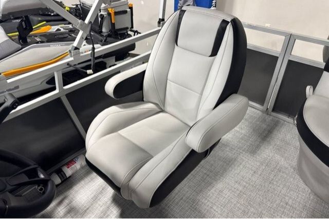 2025 Trifecta SE - 4