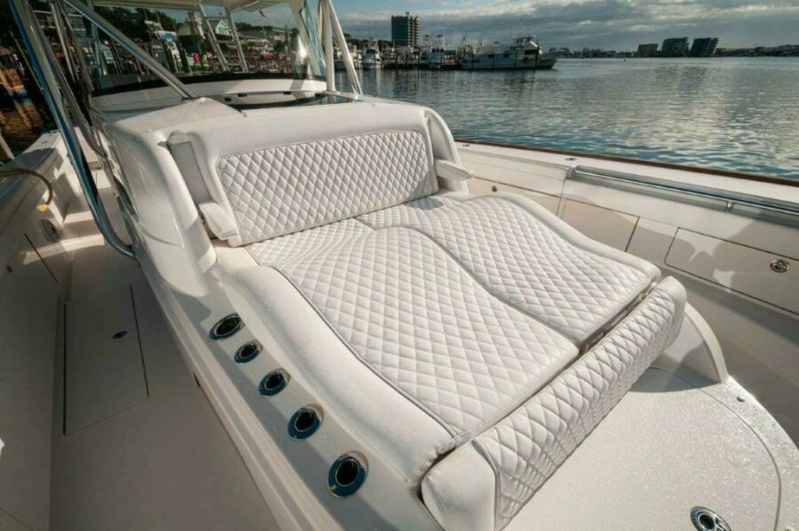 2021 Valhalla Boatworks V-46 - Image 3