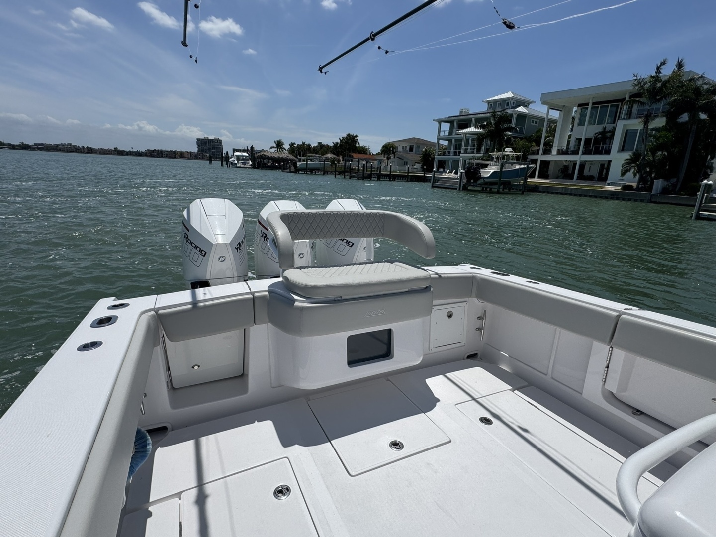 2024 Jupiter 38 HFS - Image 14