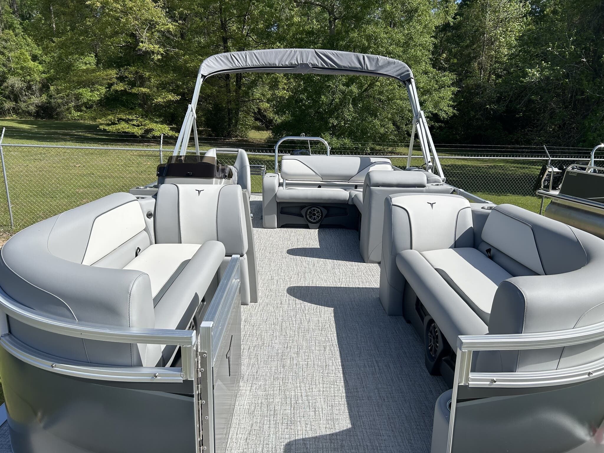 2026 Tahoe Pontoon Boats Sport 85 23 VERASTILE REAR BENCH-140HP - 13