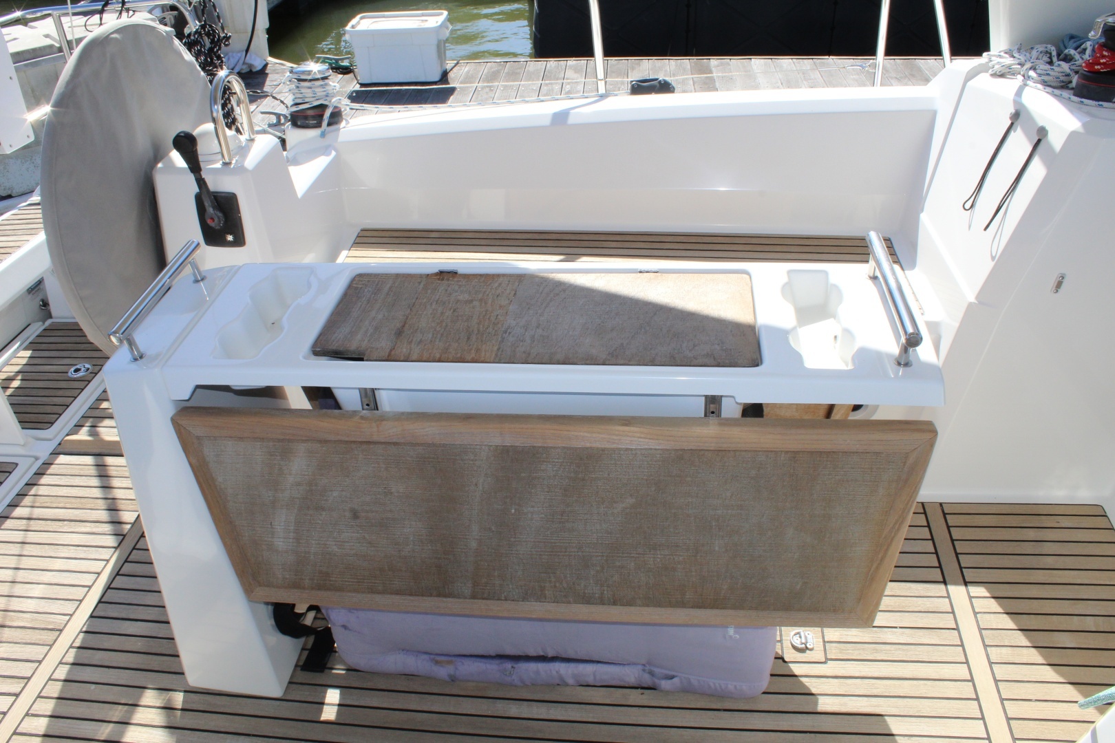 2016 Beneteau 35 Oceanis - Image 12
