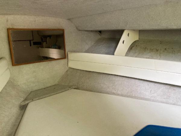 1990 Sea Ray Cutty Cabin Laguna - 10