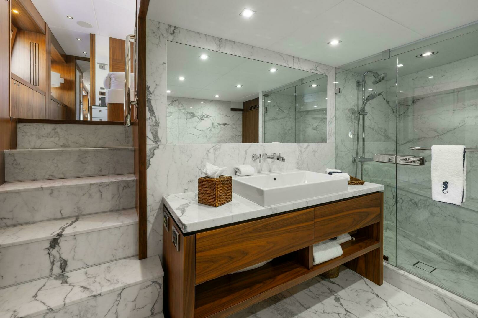 2011 Sunseeker 34M - Image 15
