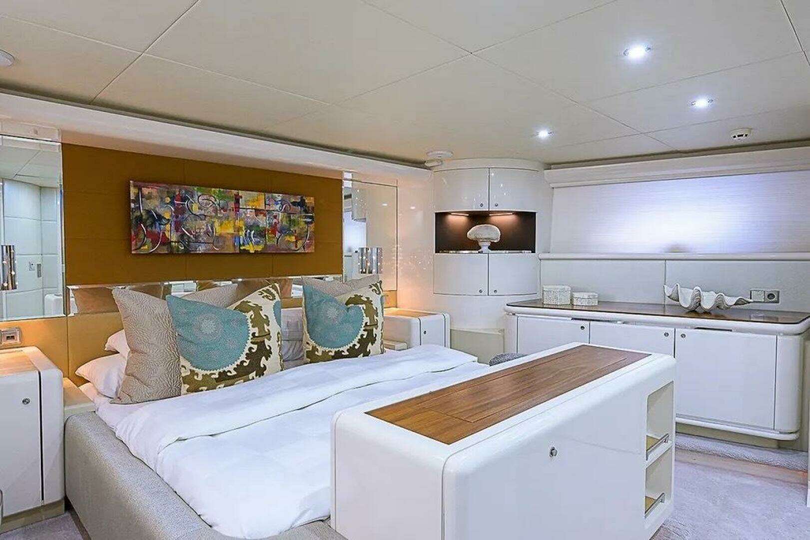 2005 DMB Danube Motor Yacht - Image 26