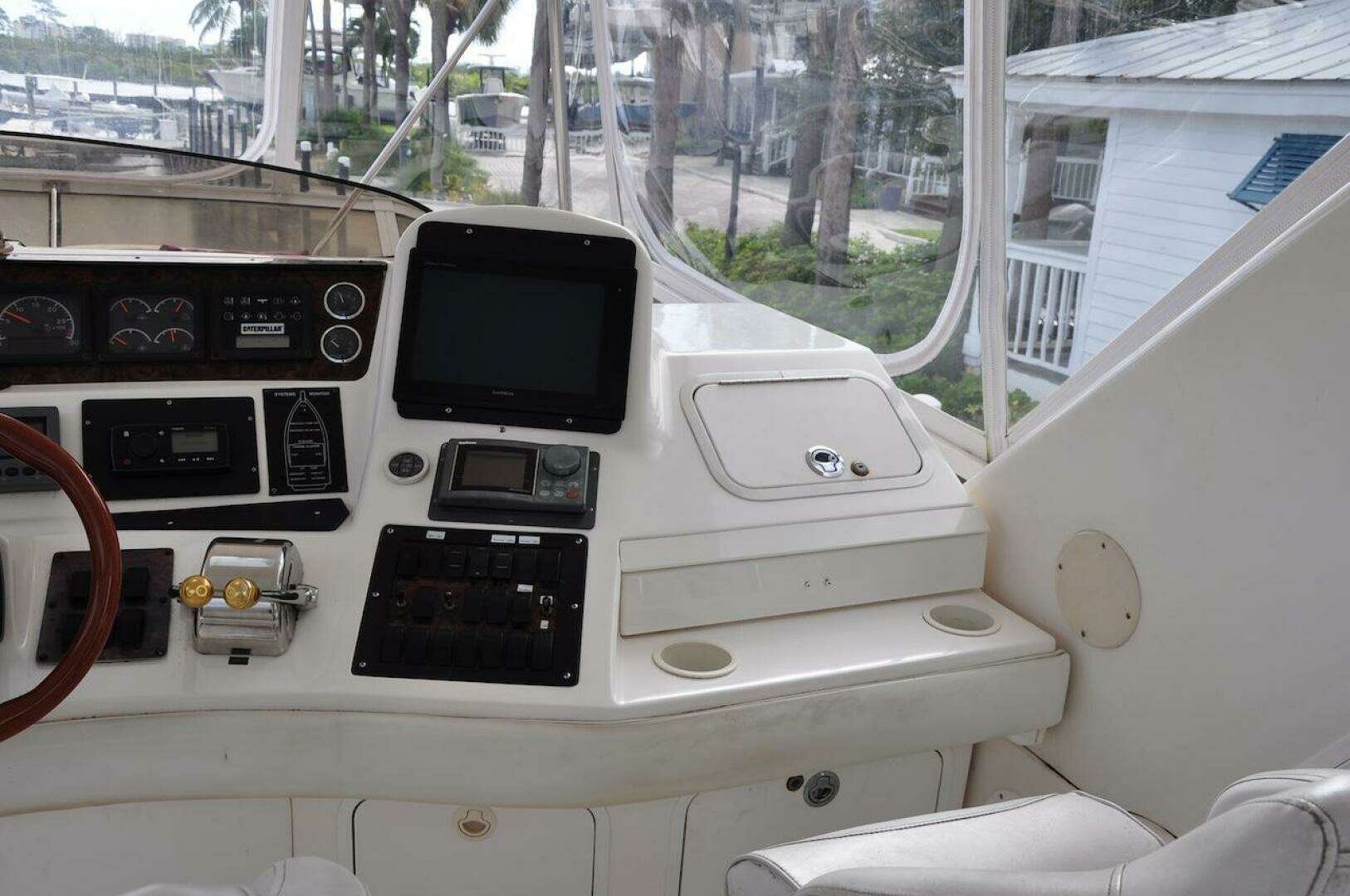 1998 Sea Ray 480 Sedan Bridge - Image 27