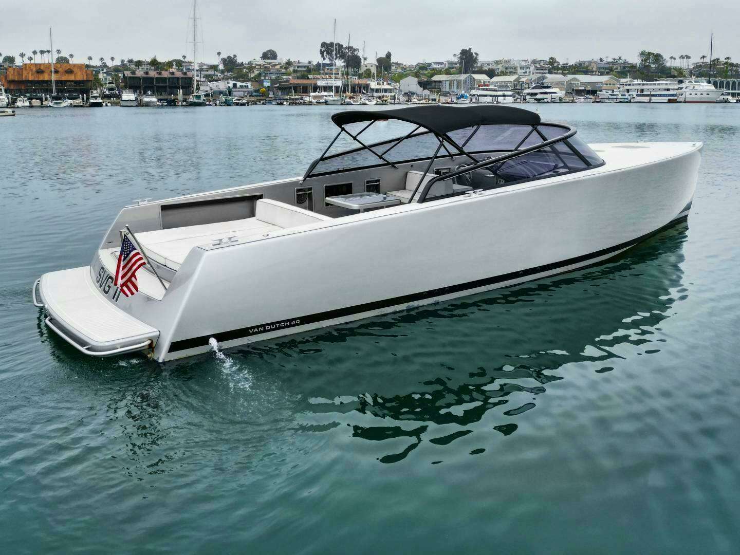 2017 Van Dutch — - Image 2