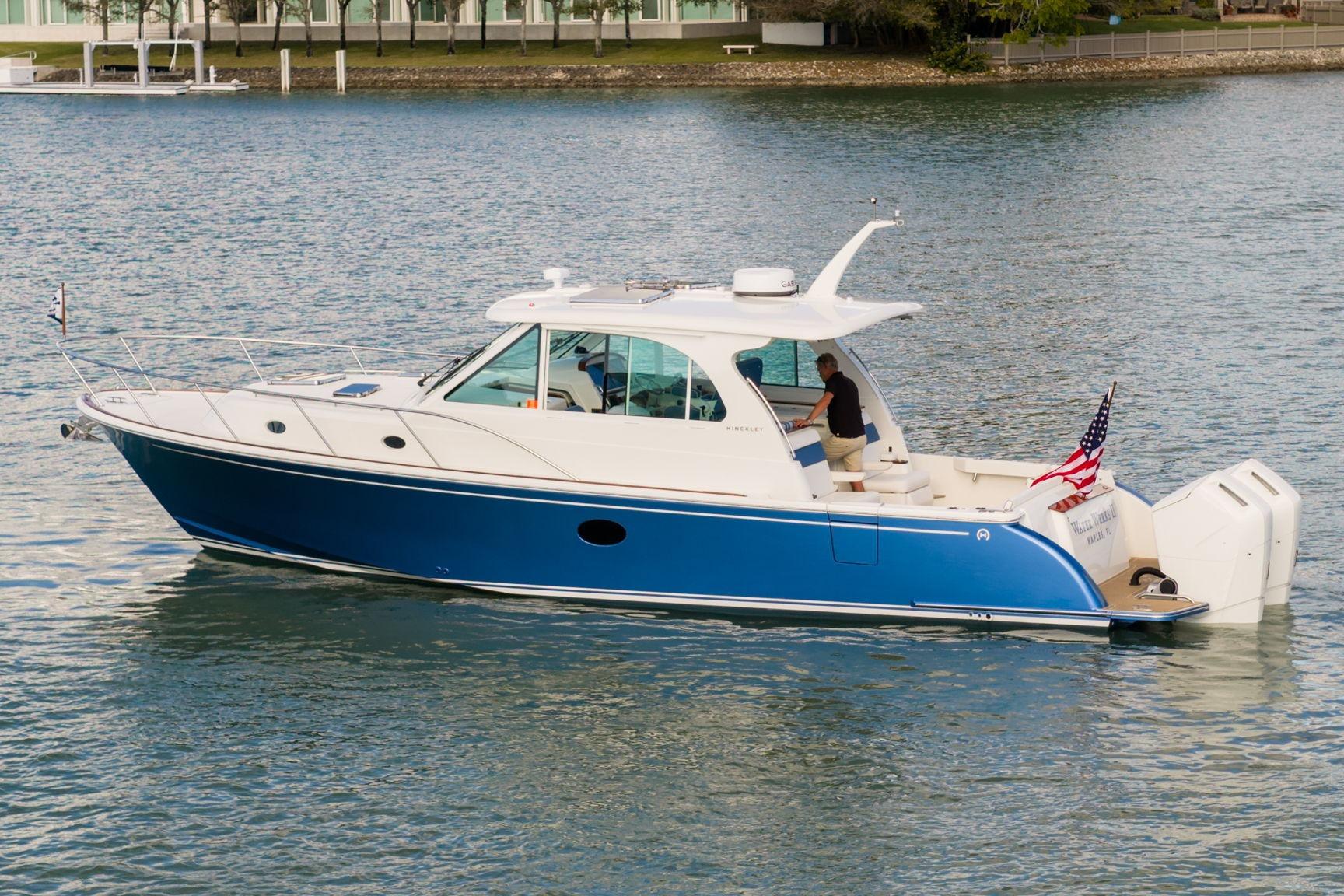2025 Hinckley Sport Boat 40 X