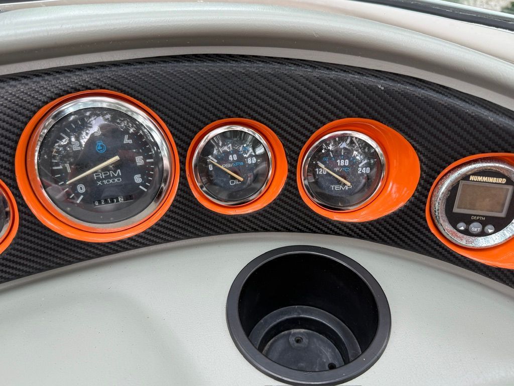 1998 Chaparral 2130 SS - 8