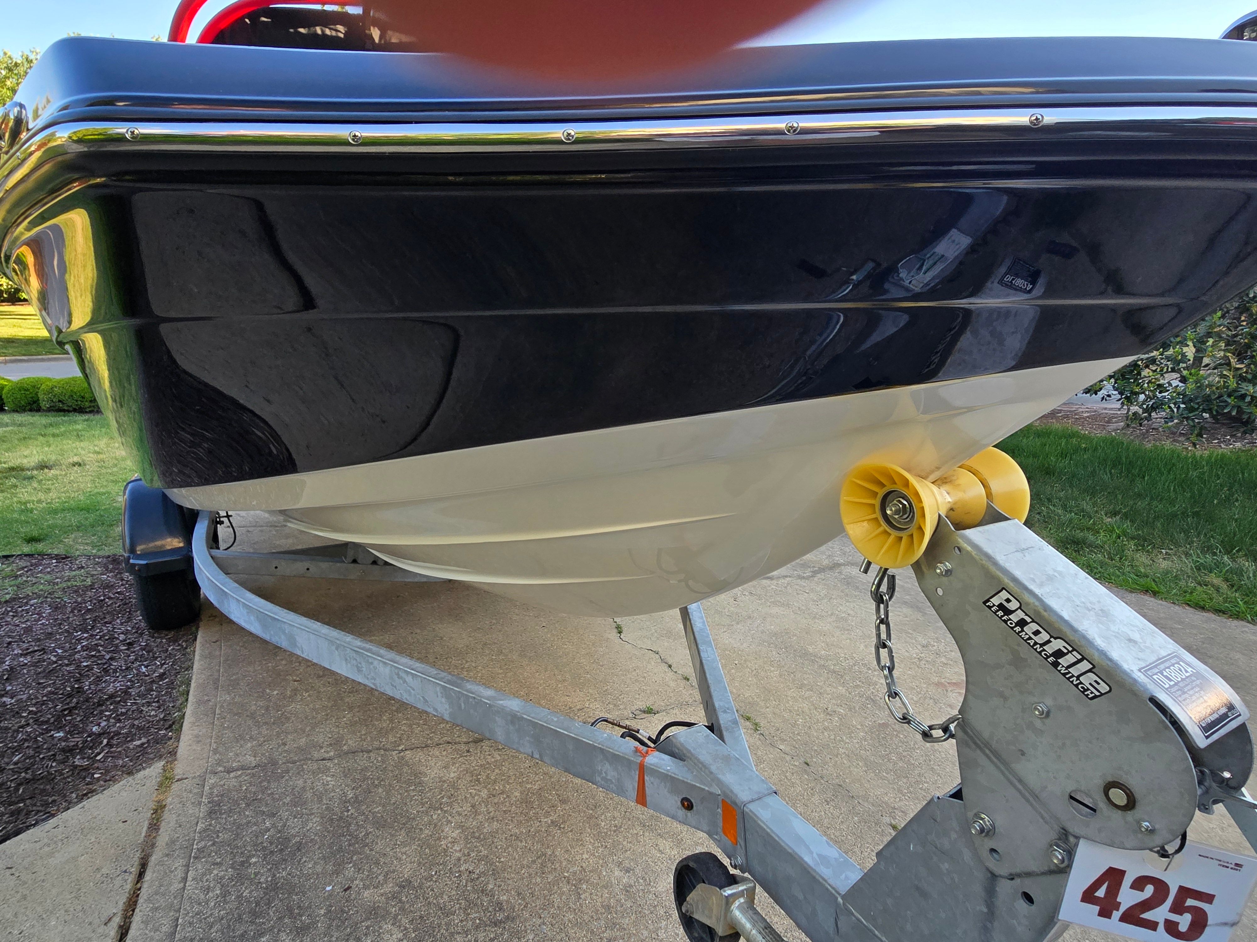2019 Yamaha Boats AR195 - 9