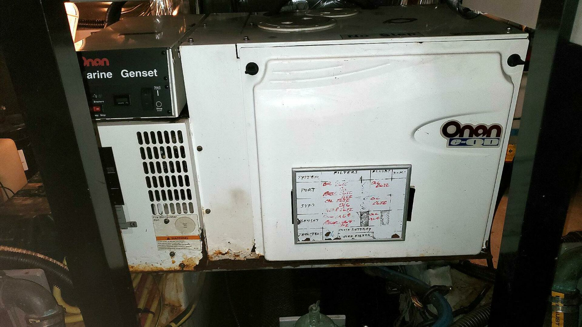 2004 Meridian 408 - Image 47