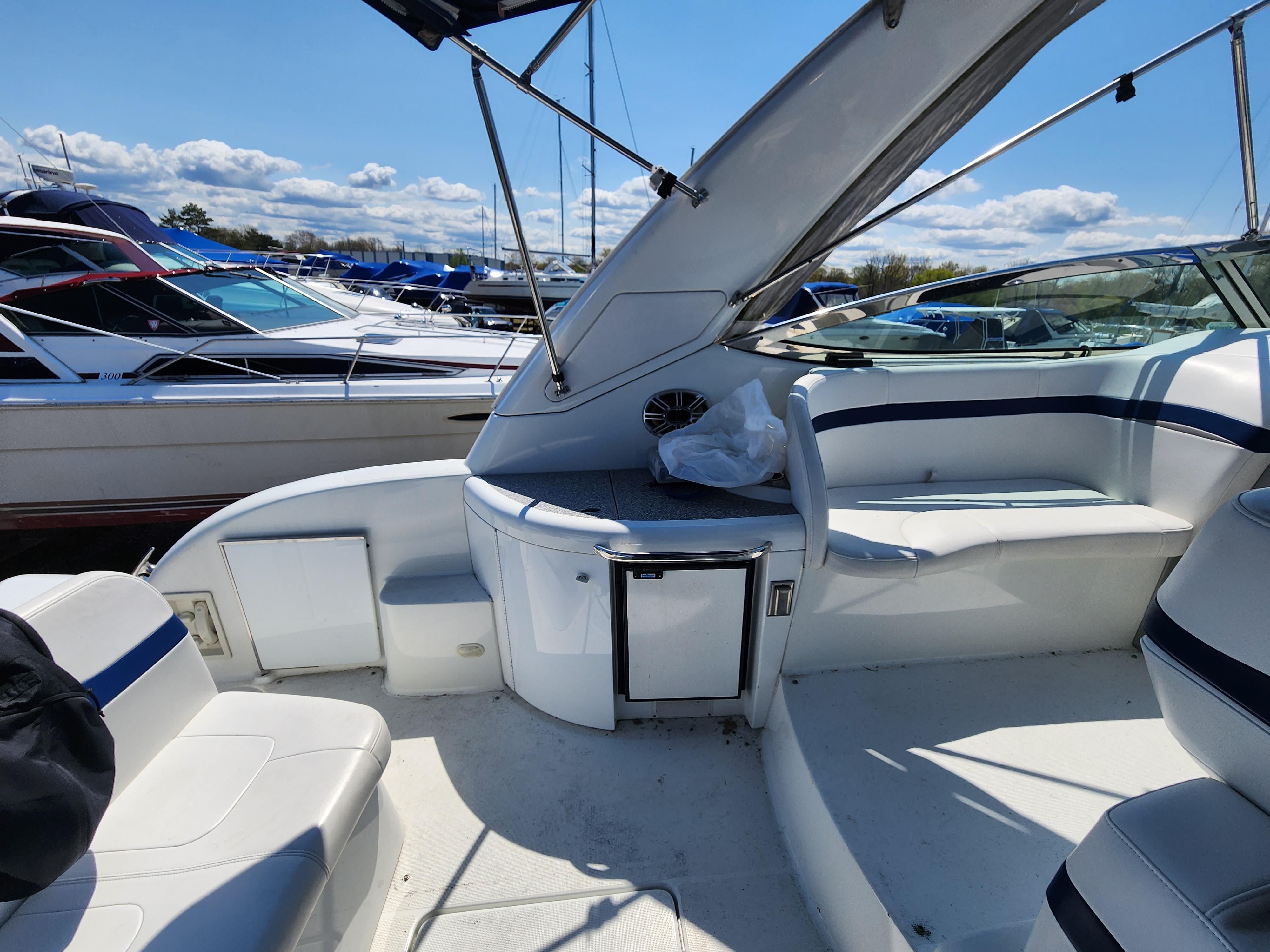 2004 Formula 34 Performance Cruiser - 11